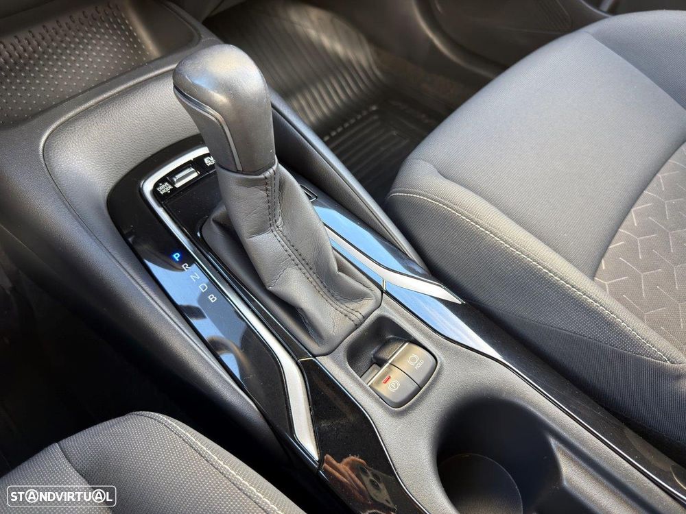 Toyota Corolla 1.8 Hybrid Comfort - 26