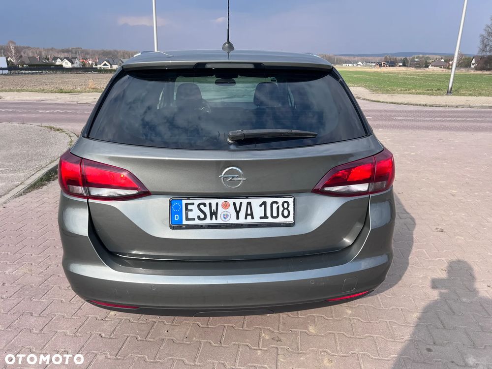 Opel Astra 1.4 Turbo Business - 4
