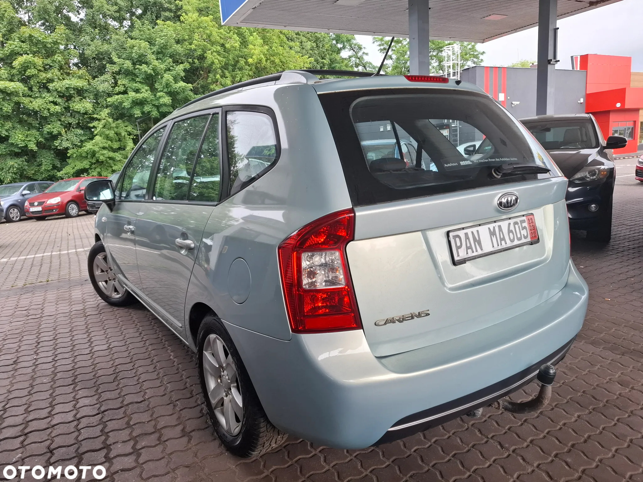 Kia Carens 2.0 EX - 13