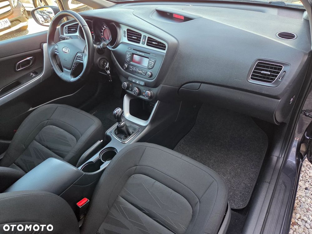 Kia Ceed 1.6 CRDi M - 13