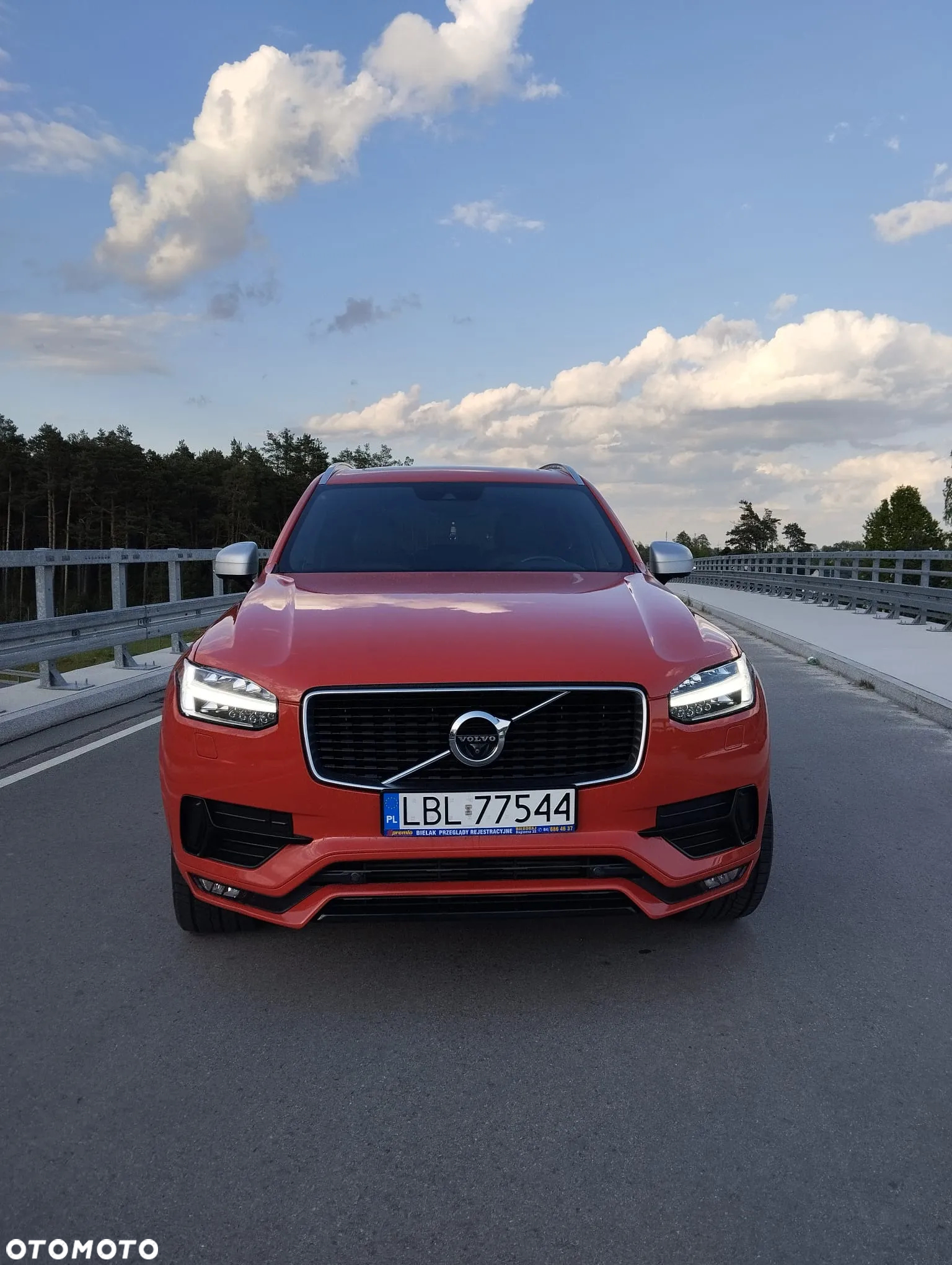 Volvo XC 90 T5 AWD R-Design - 4