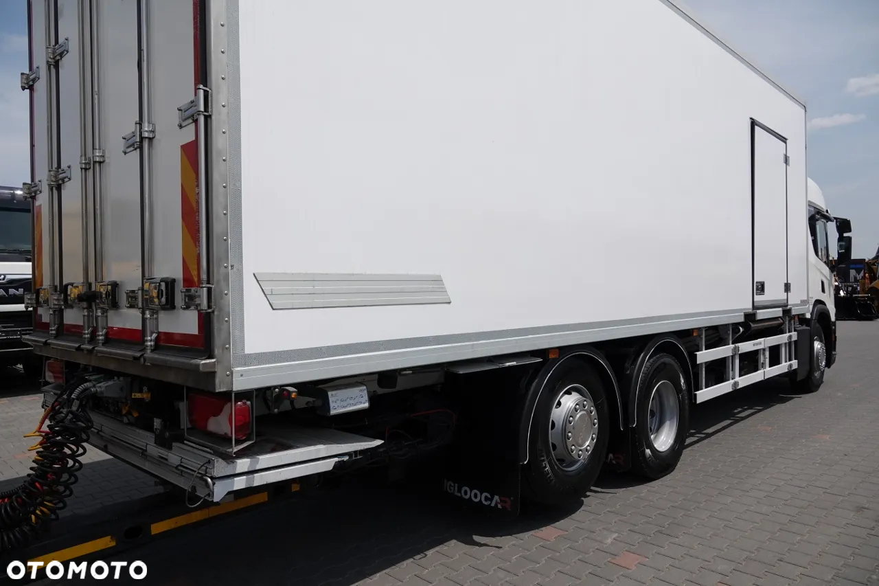 Scania P 410 / CHŁODNIA / ZESTAW TANDEM / PRZEJAZDOWY / 3x Agregat THERMO KING - FRIGO BLOCK / 3x WINDA ZAŁADOWCZA / MUTITEMPERATURA  PO ZŁOTYM KONTRAKCIE SERWISOWYM - 10