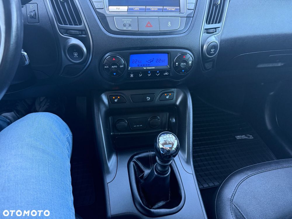 Hyundai ix35 1.7 CRDi 2WD Fifa World Cup Edition - 26