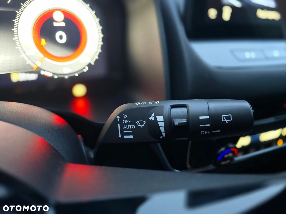 Nissan Qashqai 1.3 DIG-T SHIRO - 24