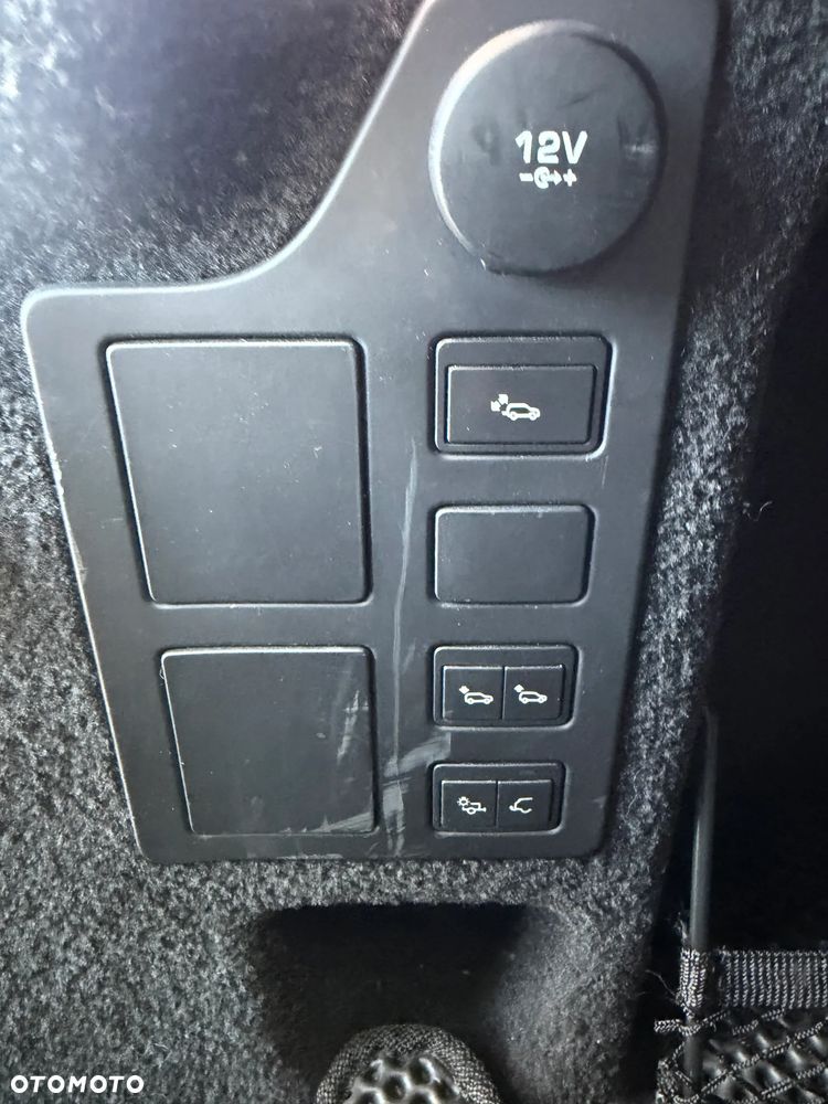 Land Rover Discovery 2.0 SD4 HSE Luxury - 16