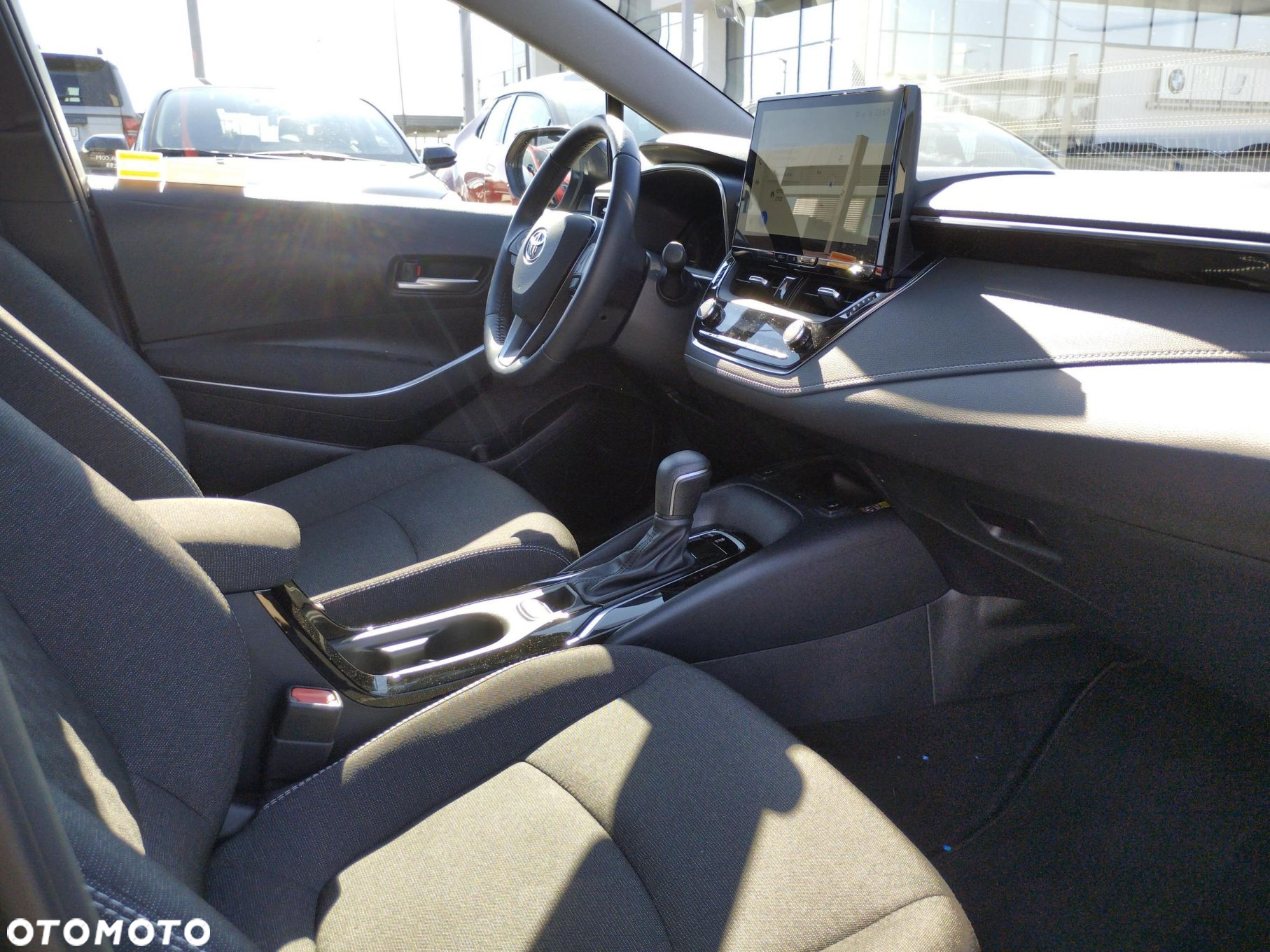 Toyota Corolla 1.5 Style MS - 11