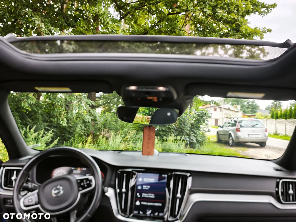 Volvo S60 T8 Recharge AWD Geartronic RDesign - 13