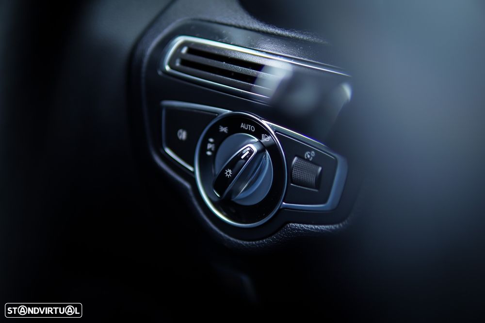 Mercedes-Benz C 200 CDI DPF (BlueEFFICIENCY) Avantgarde - 24