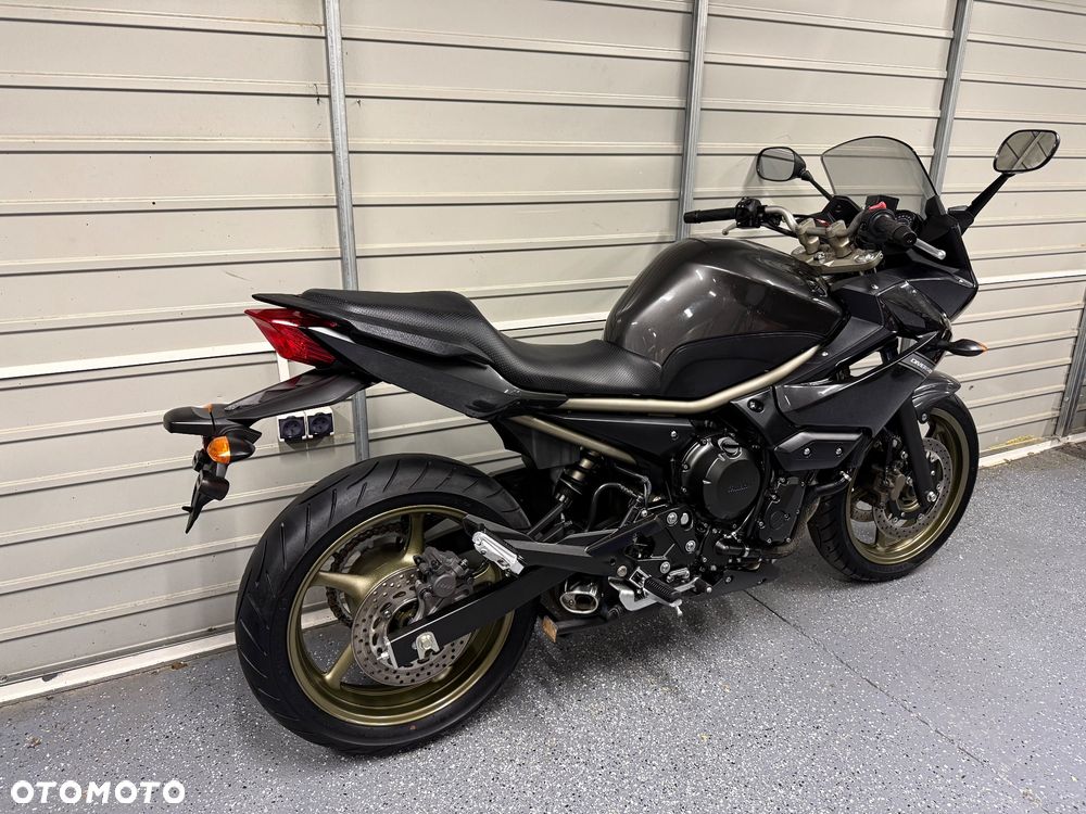 Yamaha XJ - 3