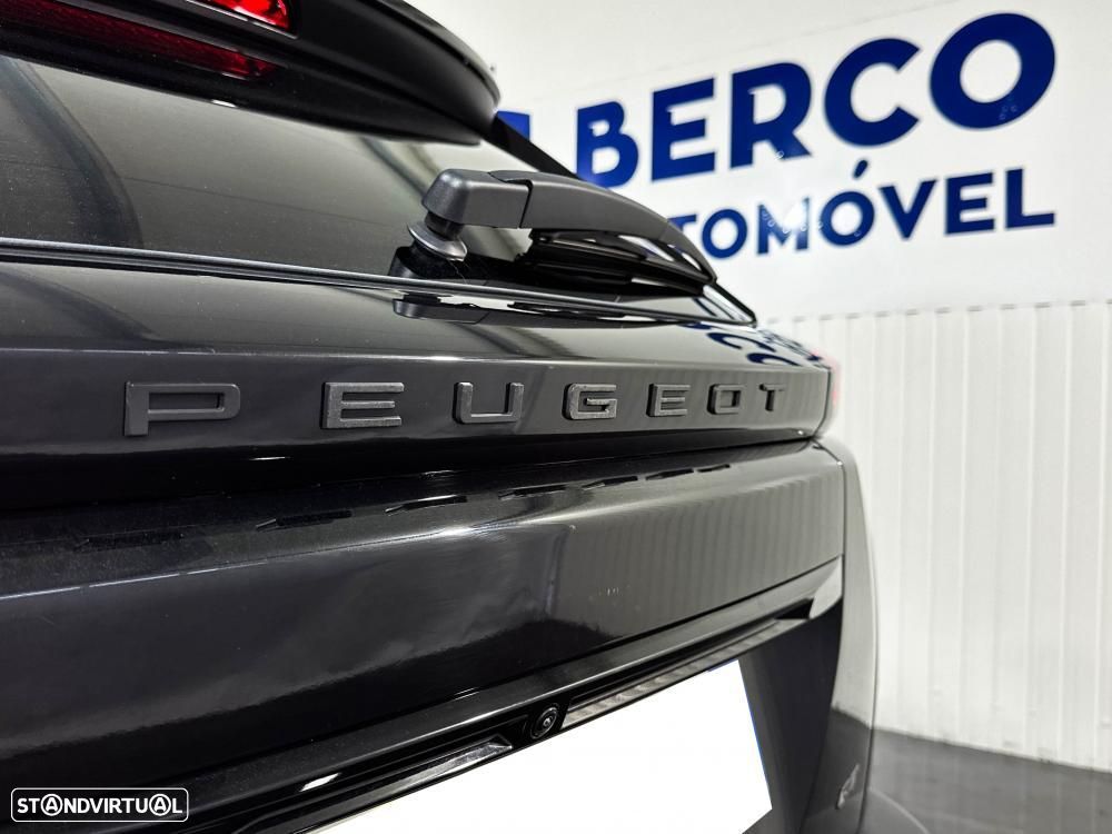 Peugeot e-2008 54 kWh GT - 17