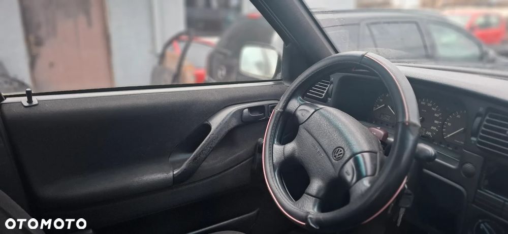 Volkswagen Passat B4 na części - 13