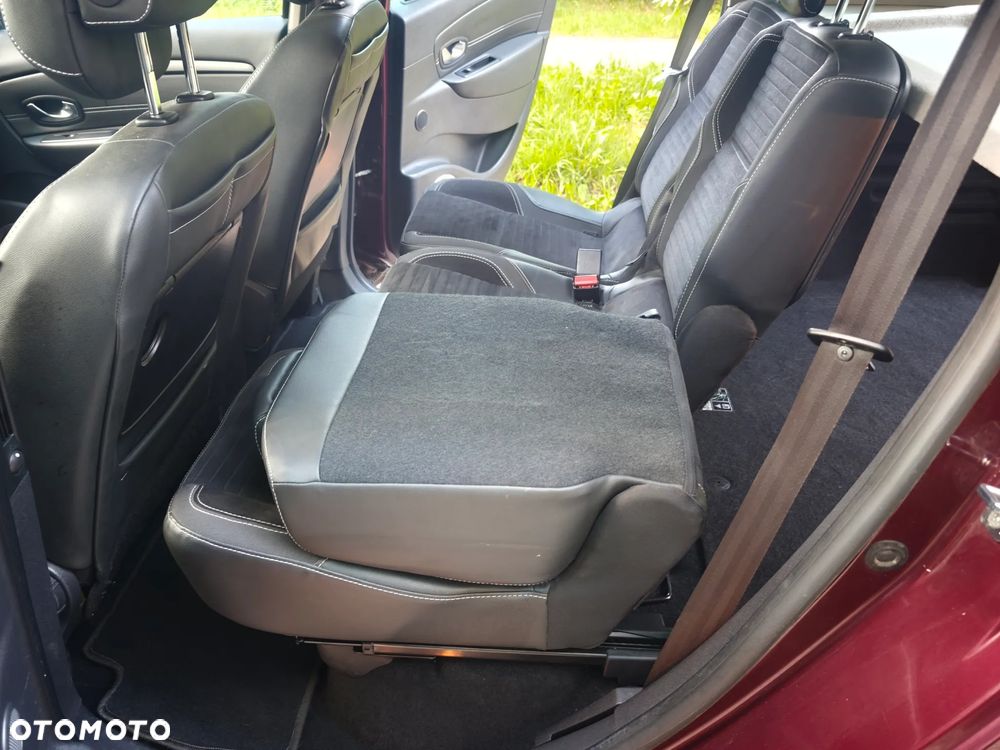 Renault Scenic Energy TCe 130 S&S Xmod Bose Edition - 26