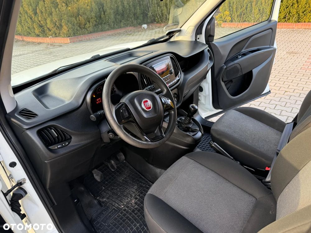 Fiat DOBLO - 29