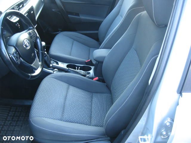 Toyota Corolla 1.6 Premium - 25