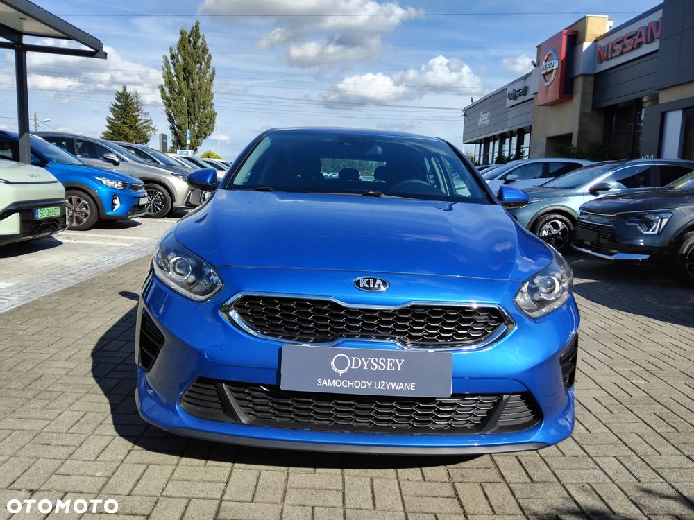 Kia Ceed - 8