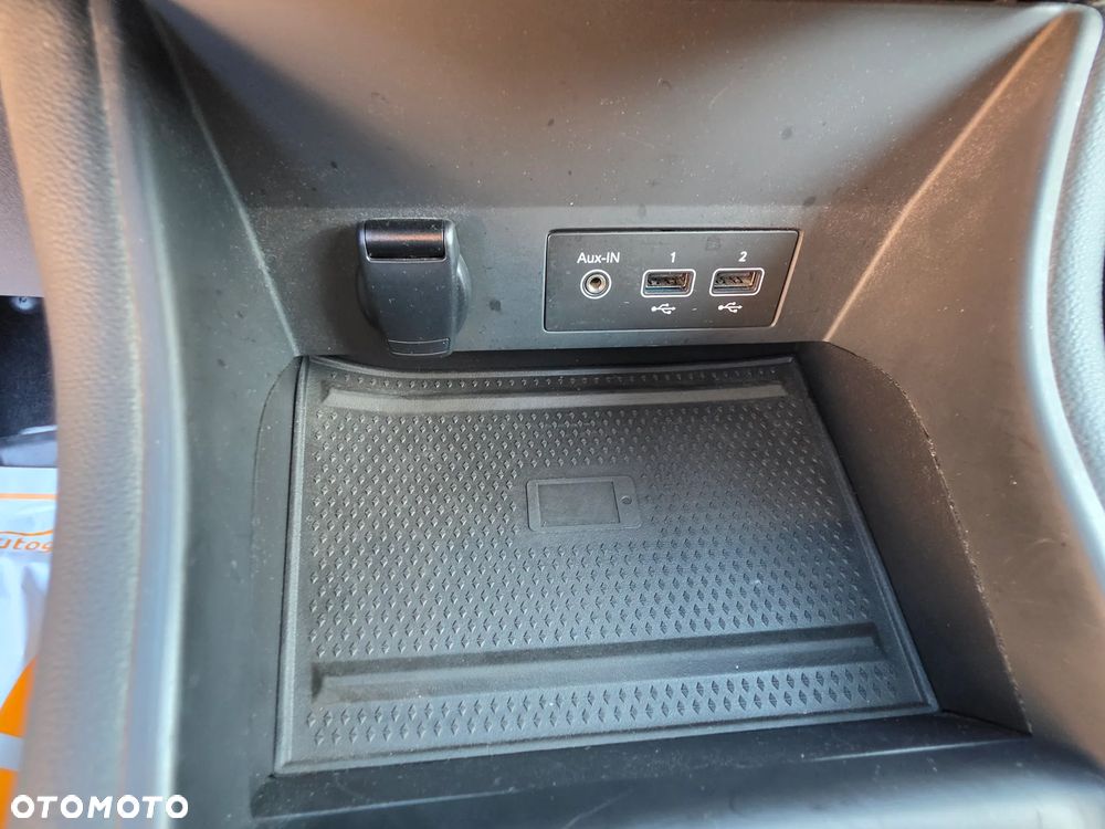 Renault Captur - 29