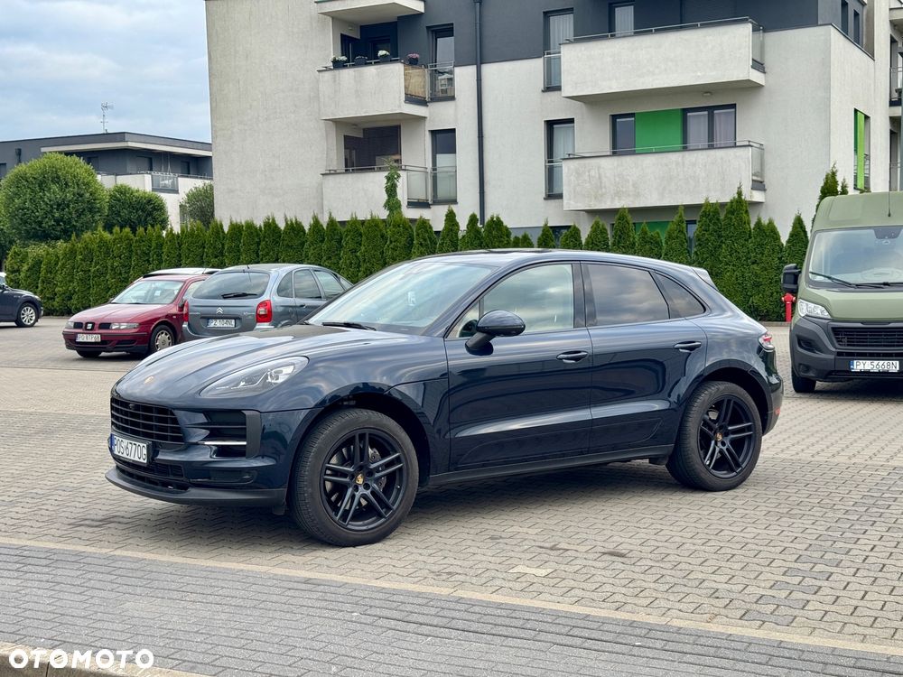 Porsche Macan Standard - 1