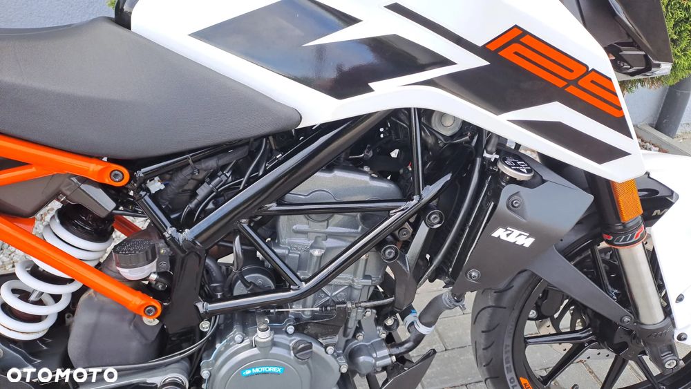 KTM Duke - 13