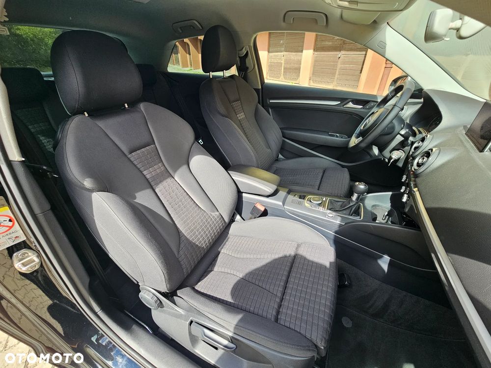 Audi A3 3-drzwiowe 1.4 TFSI Attraction - 20
