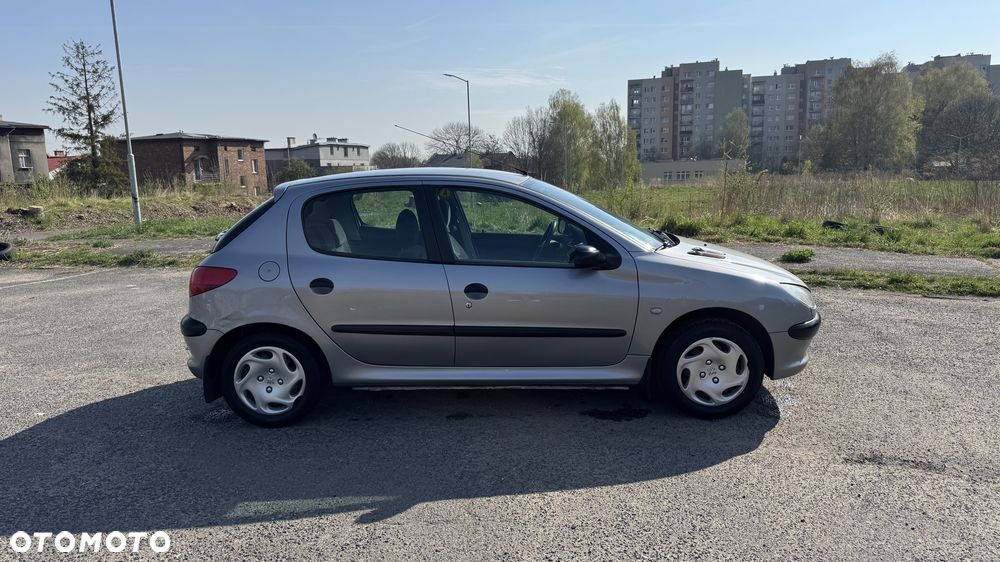 Peugeot 206 - 4