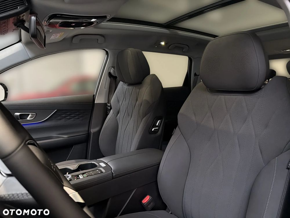 Chery Tiggo 8 1.5 T-GDI Super Hybrid Prestige DCT - 16