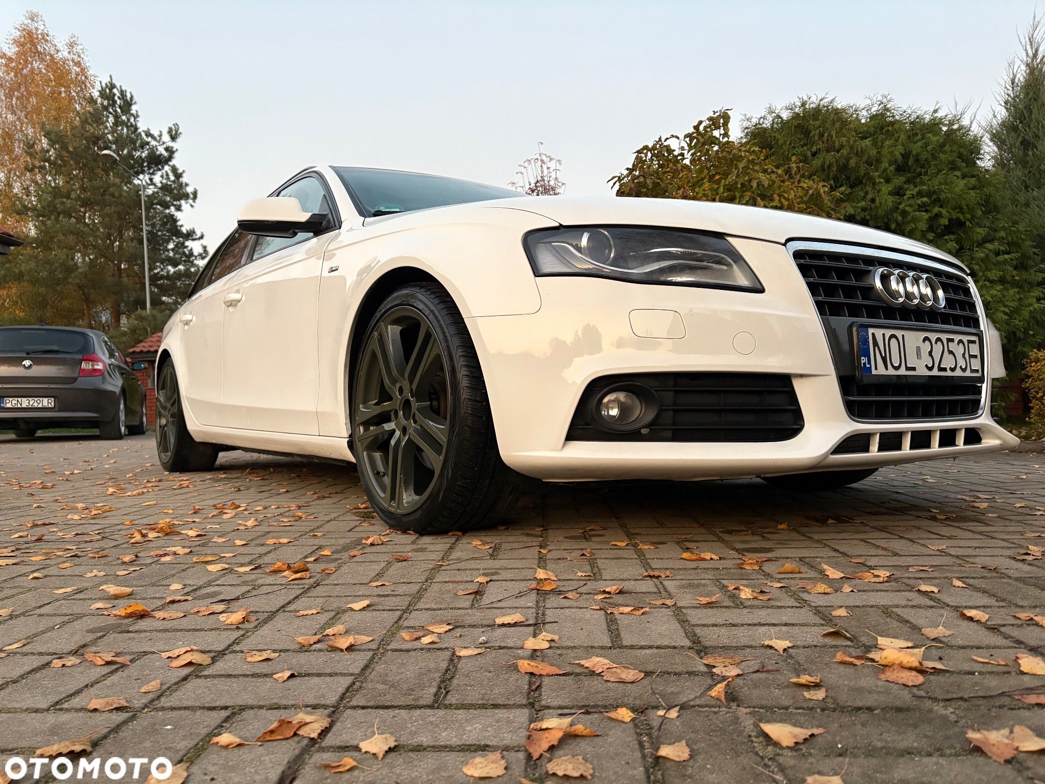 Audi A4 - 1