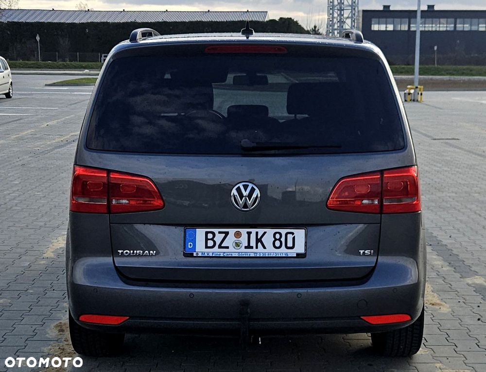 Volkswagen Touran 1.4 TSI MATCH - 6