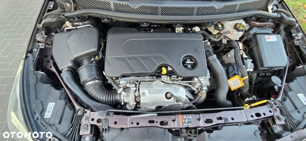 Opel Astra 1.6 D (CDTI) Start/Stop Innovation - 40