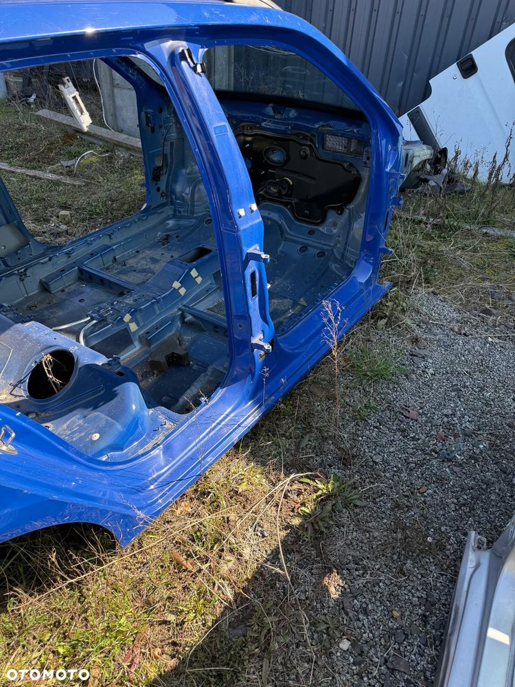 SKODA FABIA III KOMBI PODŁUŻNICA PRÓG PRAWA