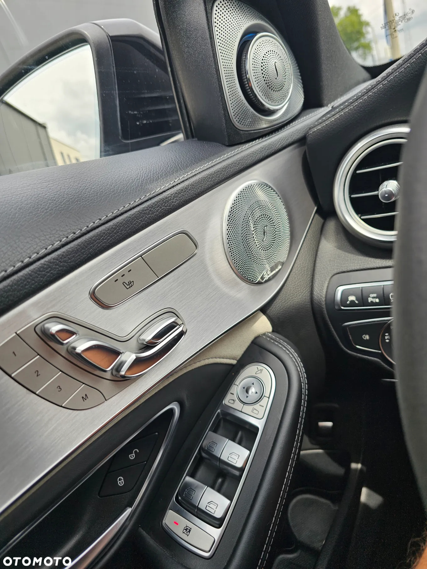 Mercedes-Benz Klasa C AMG 63 S - 15