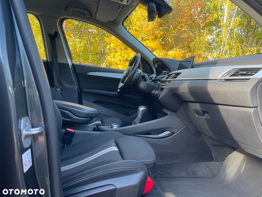 BMW X1 xDrive25d Sport Line - 27