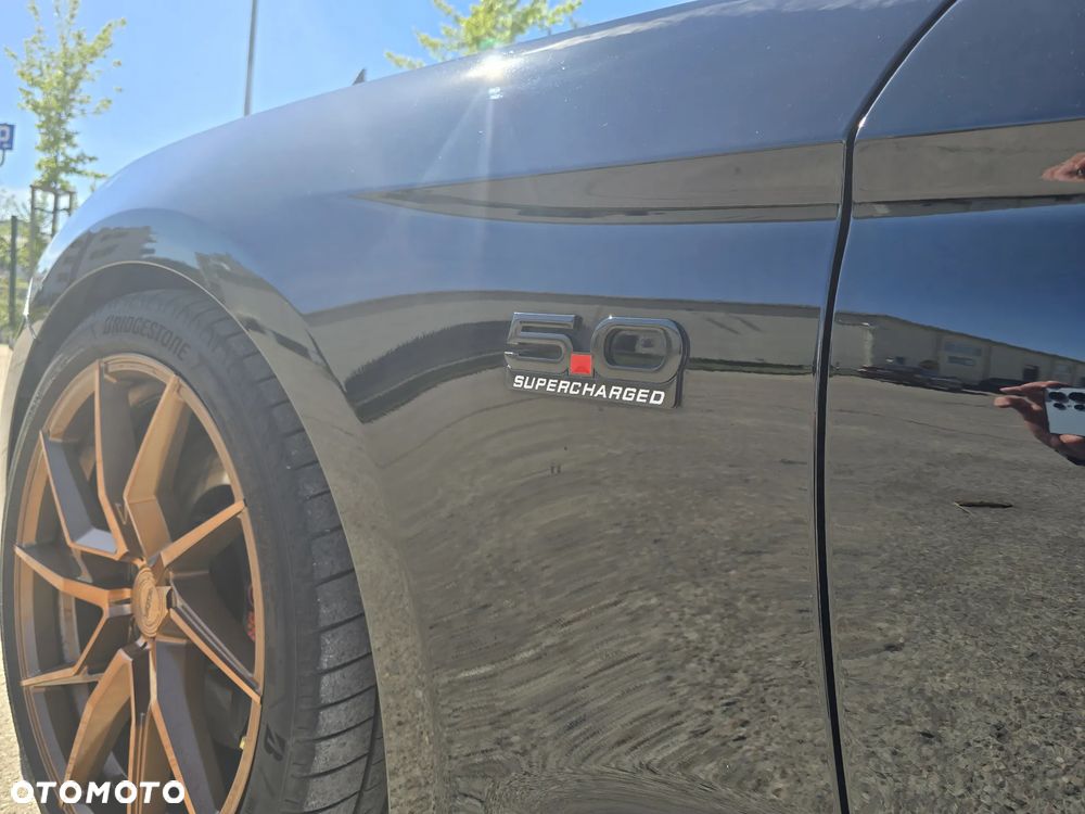 Ford Mustang - 3