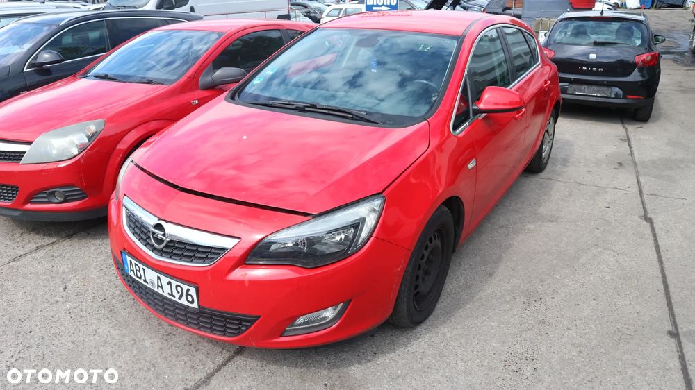 OPEL ASTRA J 1.7 CDTI LAK Z50B CZESCI NA CZESCI - 1