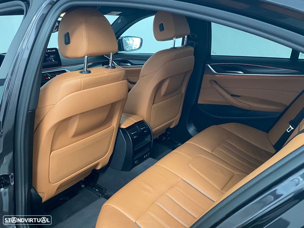BMW 520 d Pack M Auto - 12