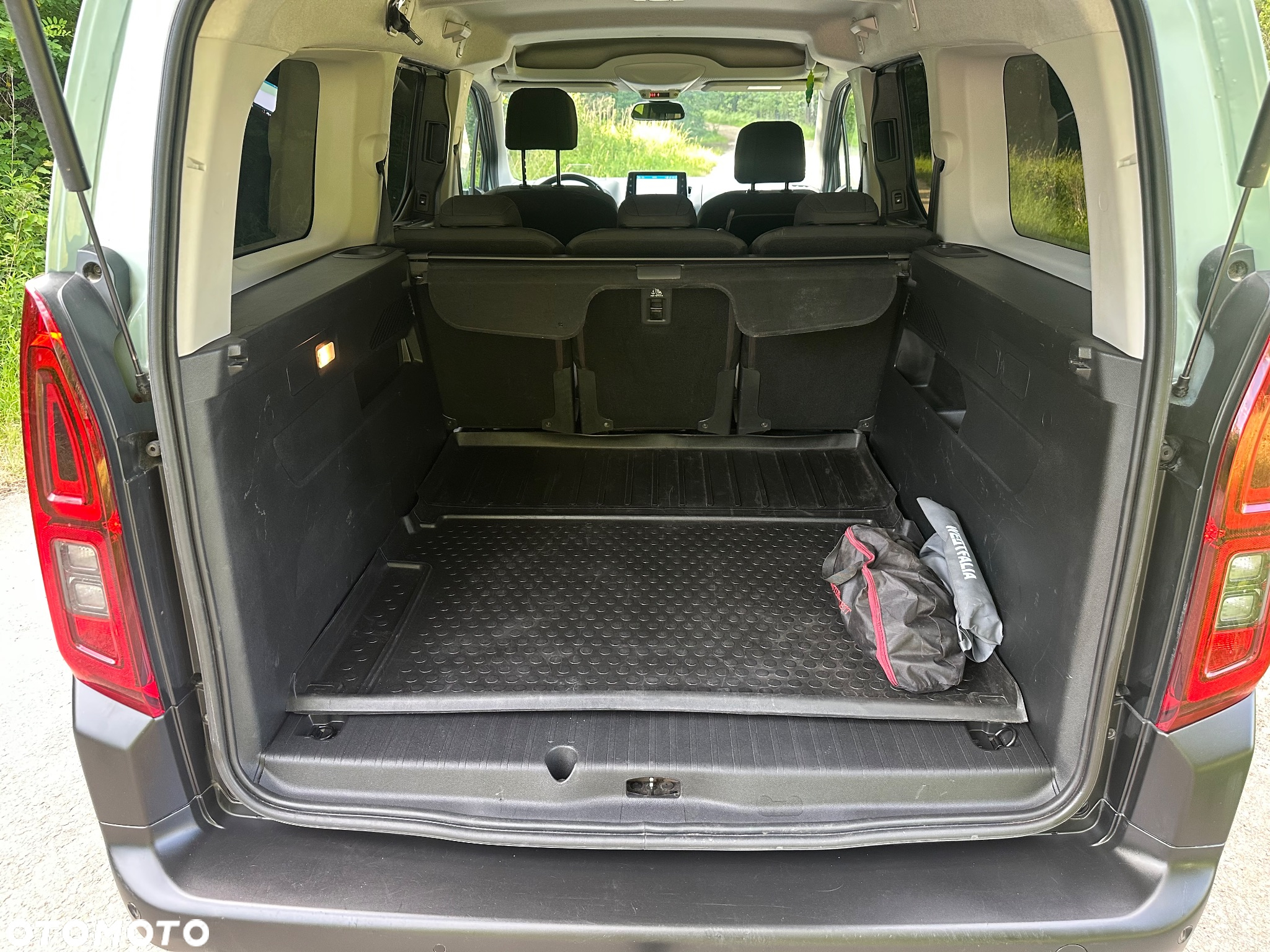 Citroën Berlingo XL 1.5 BlueHDI Shine S&S - 23