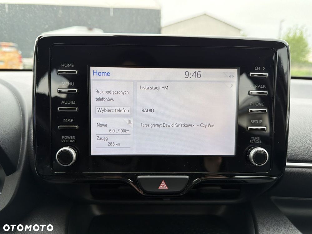 Toyota Yaris Hybrid 1.5 Comfort - 22
