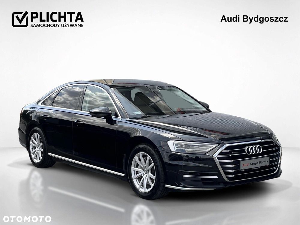 Audi A8 - 8