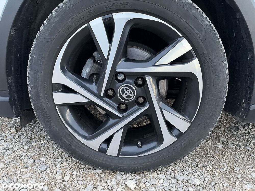 Toyota C-HR 2.0 Hybrid Style - 18