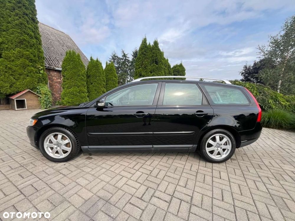 Volvo V50 - 16