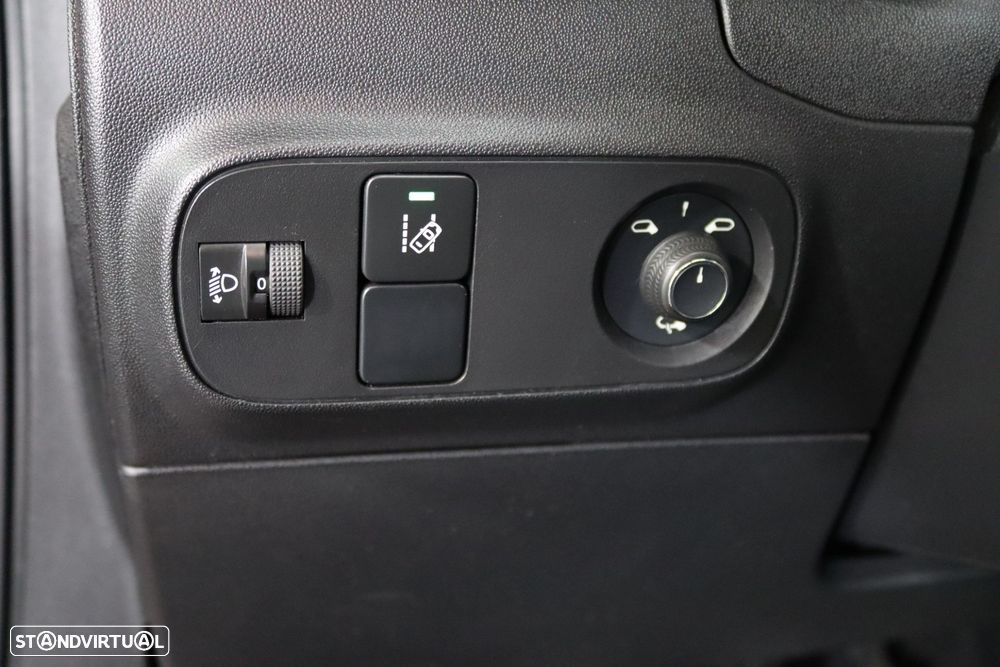 Citroën C3 1.2 PureTech Shine - 11