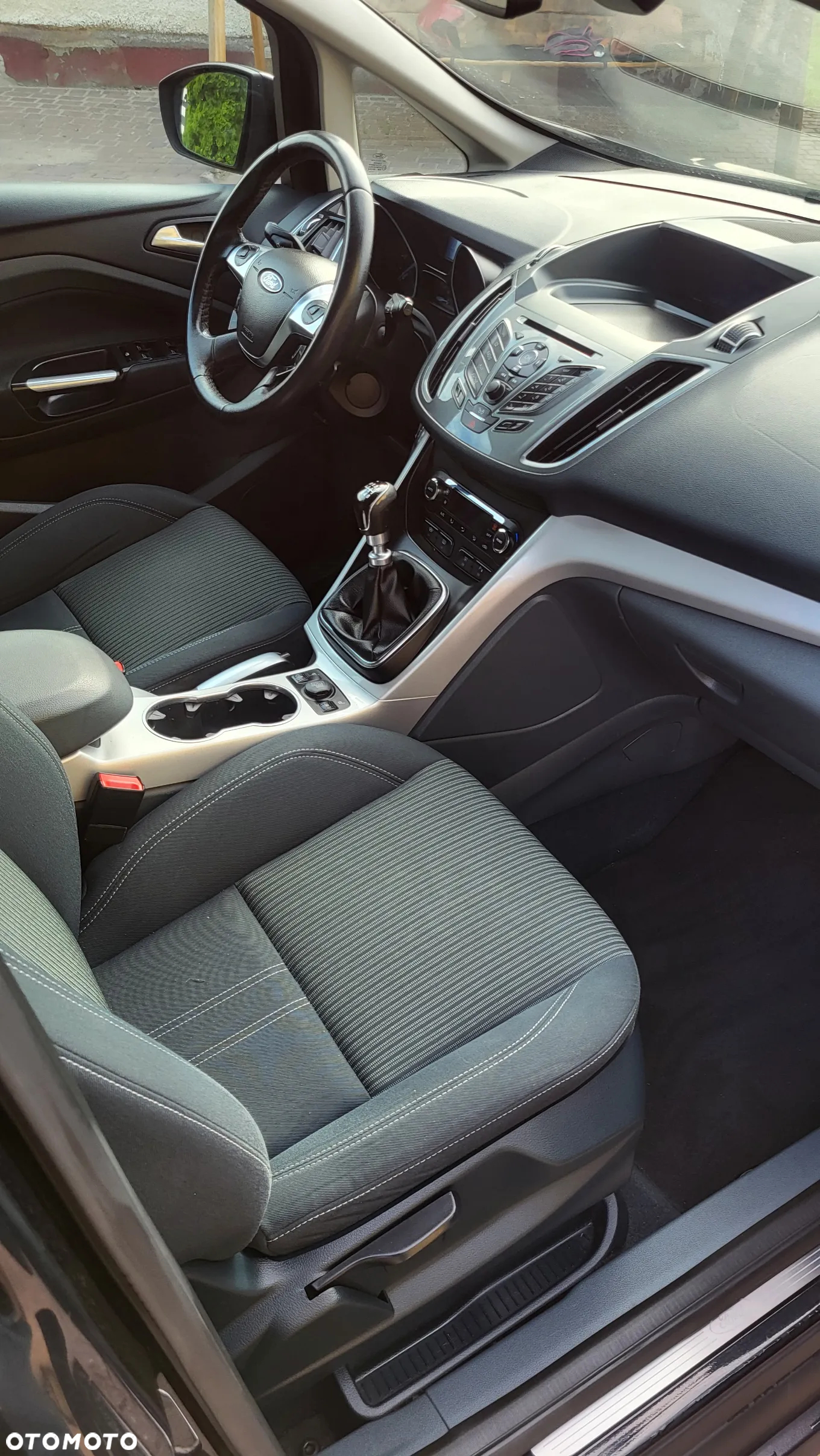 Ford Grand C-MAX 2.0 TDCi Champions Edition - 14