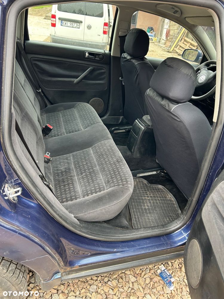 Volkswagen Passat 1.9 TDI Basis - 3