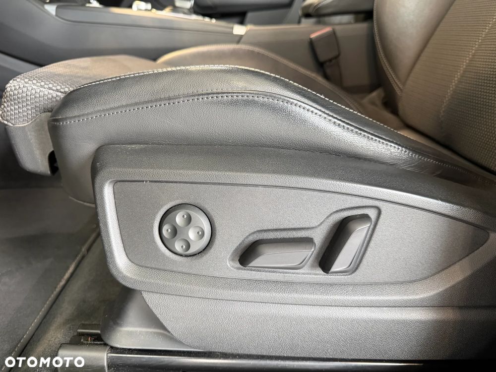 Audi Q5 50 TFSI e Quattro S Line S tronic - 14