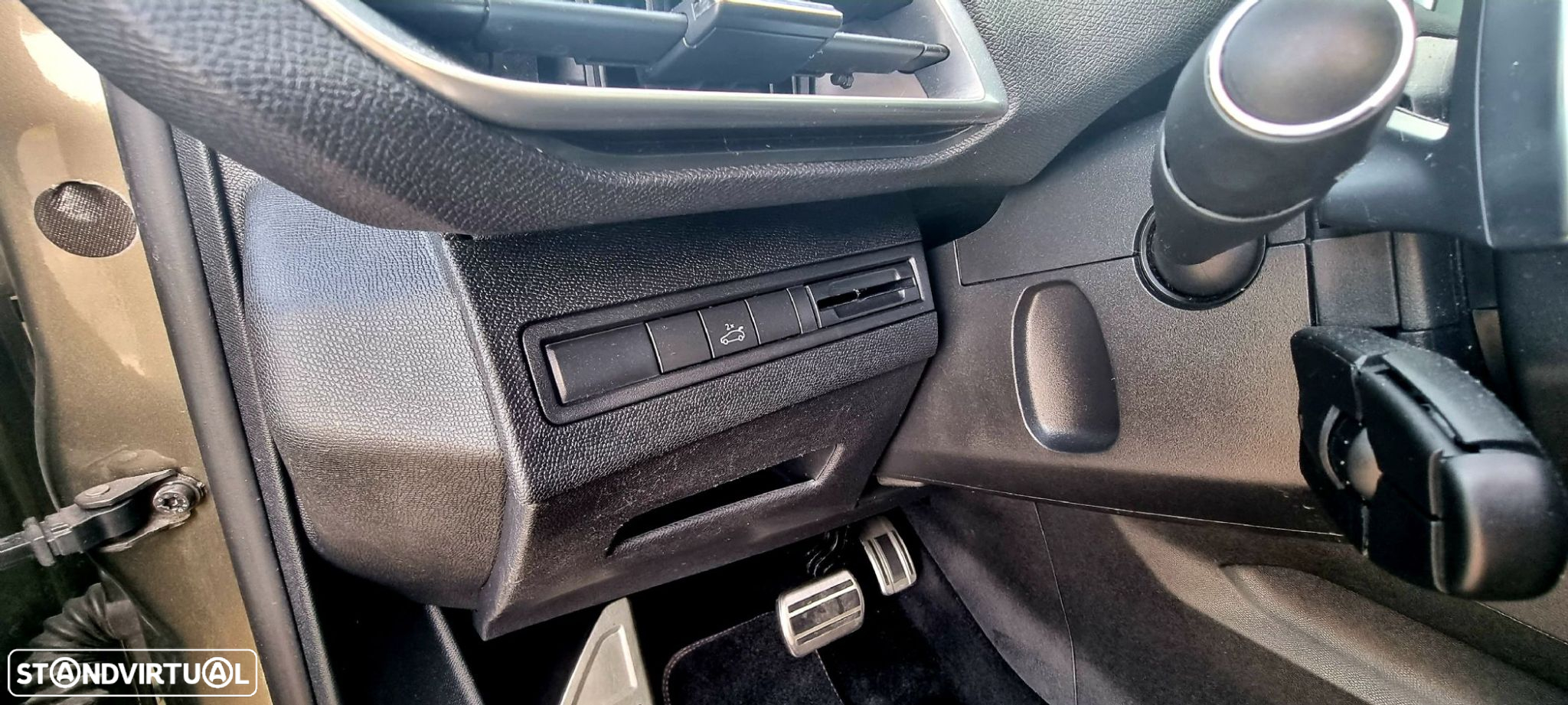 Peugeot 5008 2.0 BlueHDi GT EAT6 - 47