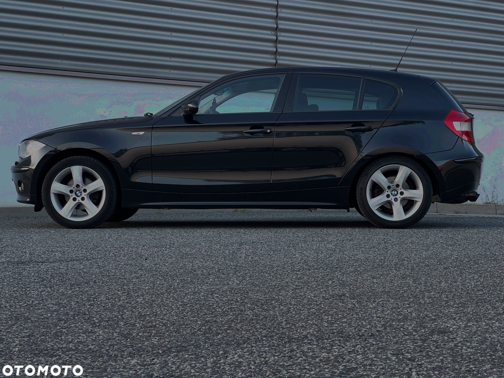 BMW Seria 1 116i - 8