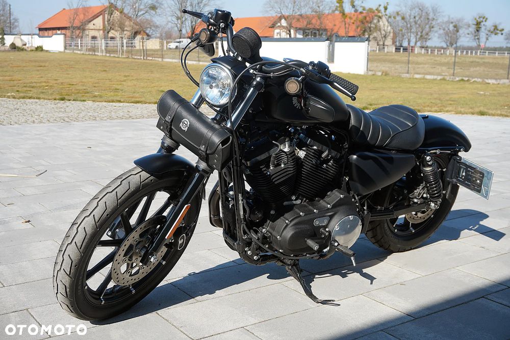 Harley-Davidson Sportster Iron 883 - 5