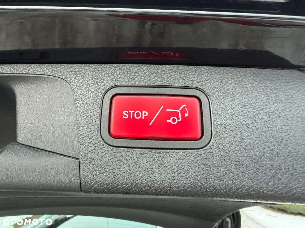 Mercedes-Benz Klasa E 300 de 9G-TRONIC Avantgarde - 23