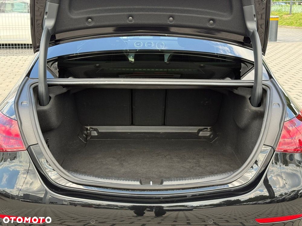 Mercedes-Benz Klasa C 300 d mHEV 4-Matic AMG - 28