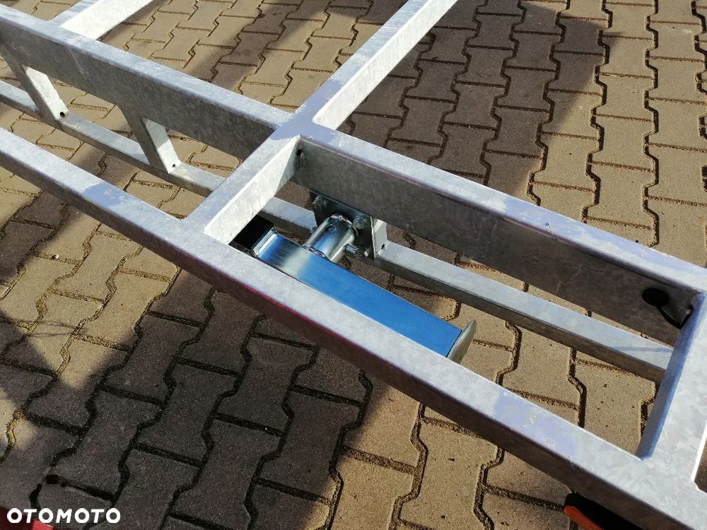 Besttrailers TINY HOUSE (Domki mobilne) 7,2x2,45 m DMC 3500 kg, 2 osie, 13", 4 podpory - 6