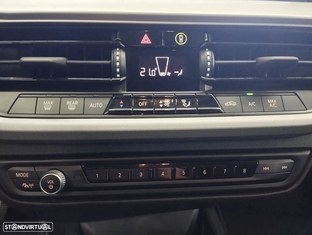 BMW 116 d Advantage Auto - 33